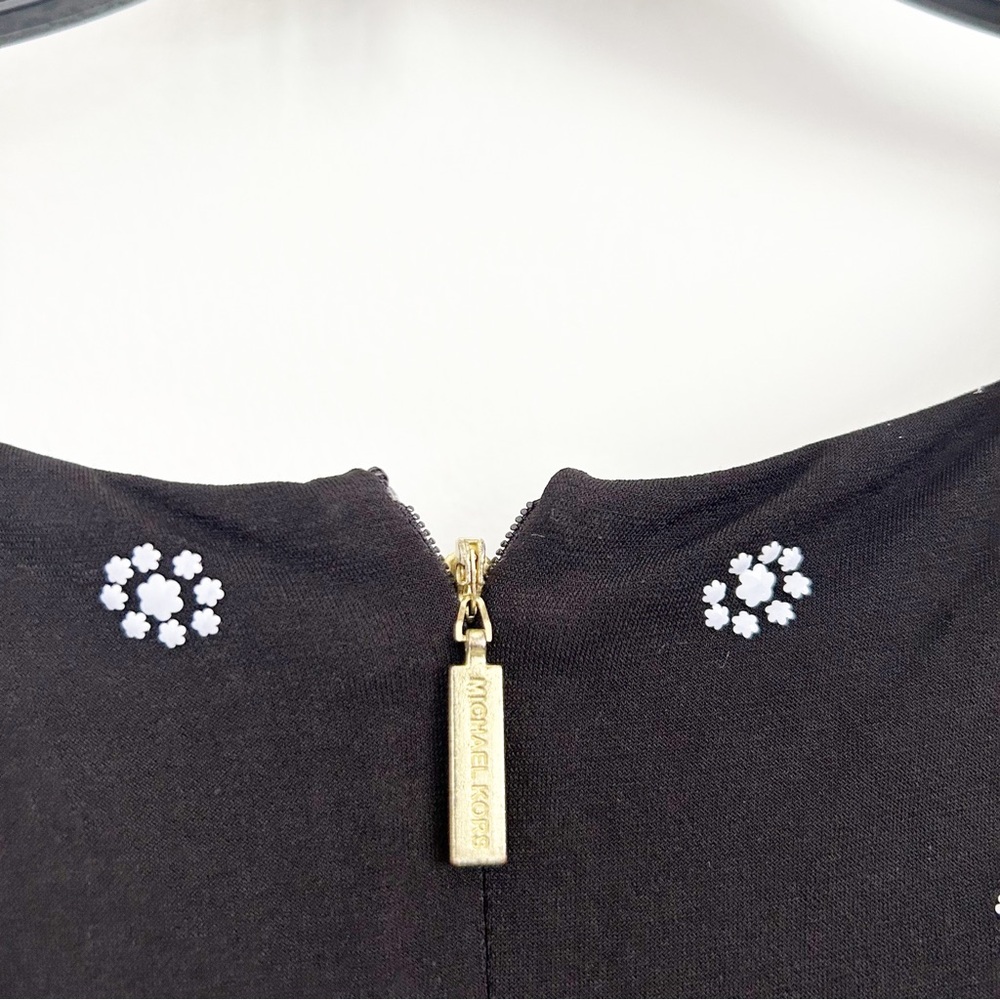 Michael Michael Kors Black Short Sleeve Mini Dress with Textured Floral Size 3X - Picture 7 of 8